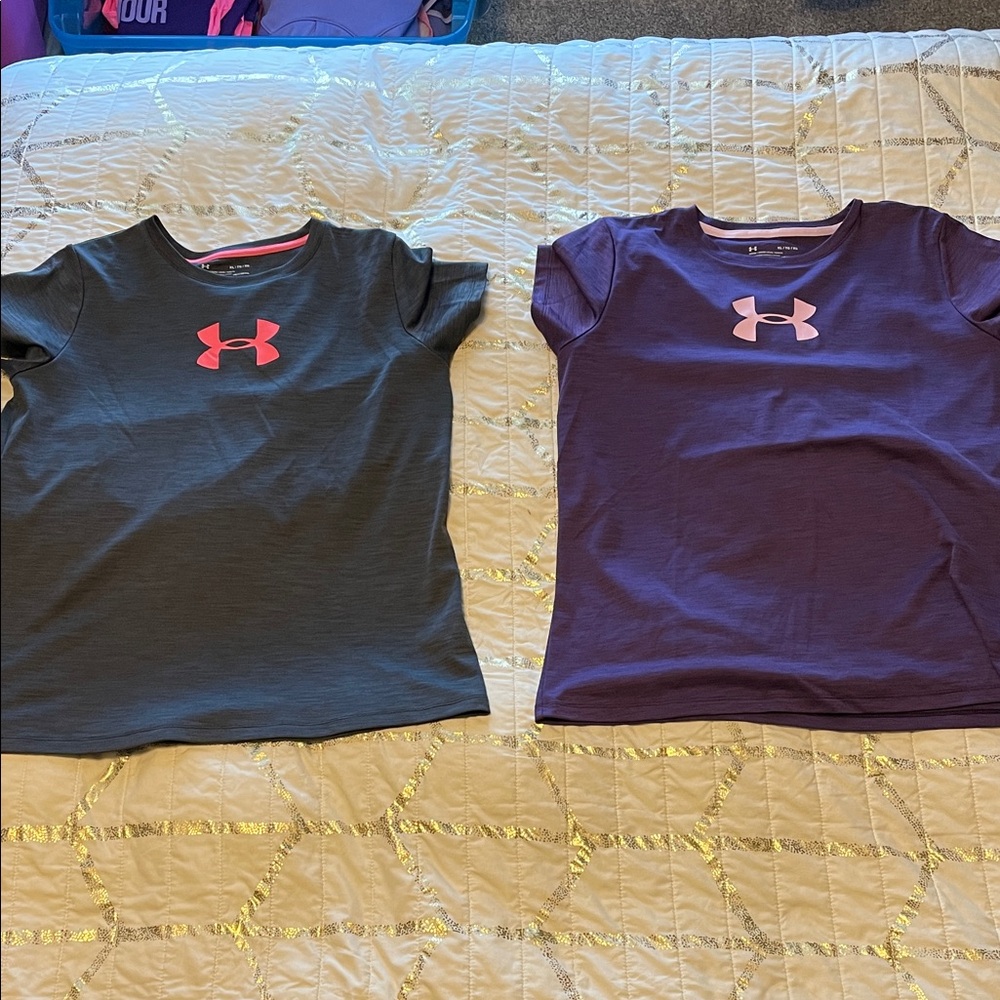 Under Armour Women’s Tees with Logo Size XL